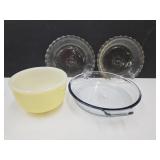 Medco Glass Bowl 4.5', & Pyrex Small Pie Plates