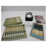 Adv. Table Lighter, Mini Forks, Spreaders