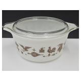 VTG Early American 1 1/2 QT Pyrex Covered Dish