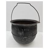 Cast iron Pot 9' high