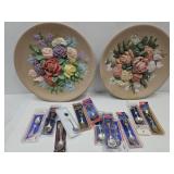 13 VTG. Souvenir Collector Spoons,2Chalkware Plats