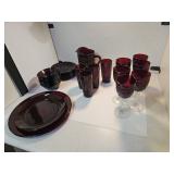 Avon Cranbery Glass w Scissor Tote