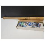Louisville Slugger Wood Bat & Score Baseball Cards
