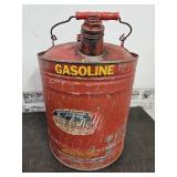 5 Gal Delpho's Gas Can with Lids