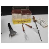 Family Craft Cards, Corning Handle, Tongs+