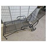Patio Lounger on Wheels