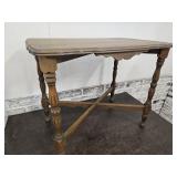 Vintage Side Table 23 x15 x19"h