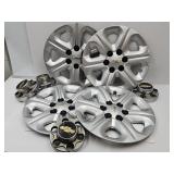 4 CHEVY HUB CAPS 18 3/4 " W & 4 7.25" Caps
