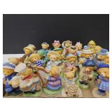 Lot of Collectible Franklin MInt Bears