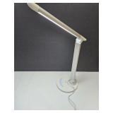 Adjustable Desk Lamp w/USB Charge