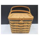 1997 Longaberger Basket Hinged Lid 10 x 9"