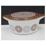 Vintage  Salton Bowl  WITH lID 2.5 QT