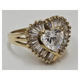 10 k Gold Pretty Ladies Heart Rings Size 6