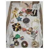 Large Lot Costume Jewelry Brooches, Cats , SM Pup