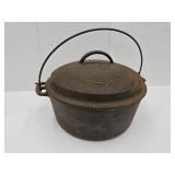Cast Iron Wagner Dutch Oven  w Trivet #1268