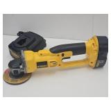 DeWalt 18 V 4 1/2" Cordless Angle Grinder w Chargr