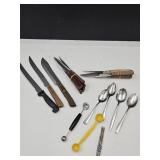 16 VTG Knives, Nut Picks, Melon Scoppers +