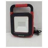 Honeywell 3000 Lumens Wk Light Collapsible, Porti
