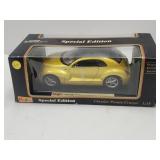 NIB 1/18 Scale Die Cast Chrysler