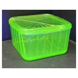 Uranium Refirgerator Lish 5.5" w with Cracked Lid