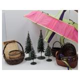 11" to 19" h Metal Christmas Trees, Baskets, Kite