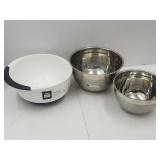 Mixing Bowls, 3 & 4 Qt Stainless& 11 " Wide 5 Qt