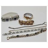 Costume Jewlery / Bracelets