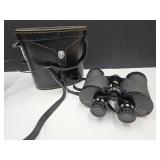Nice Penncrest 10 x 50 Binoculars w case