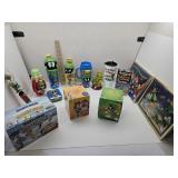 Lot Vintage Marvin the Martian Collectible Cups +