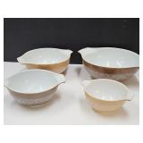 Vintage Set PYREX Cinderella Nesting Bowls VGC