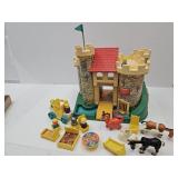 VTG  Fisher Price Castle, Little People Dragon ++