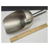 VTG Vollrath Stainless Steel Scooper