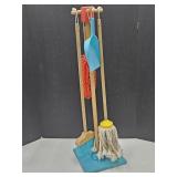 Melissa & Doug  30" high Cleaning Set