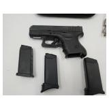 Glock 9MM Luger Pistol W 3 Clips & 20 Rounds Ammo