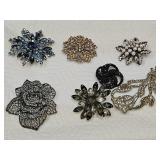 Beautiful Costume Brooches: Flowers