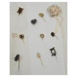 Beautifhul Costume Pin: Owls, Flowers, Heart+