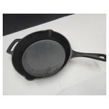 Cast Iron Skillet New or Like New