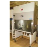 Nuaire Biosafety Cabinet