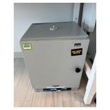 Fisher Scientific Incubating Oven
