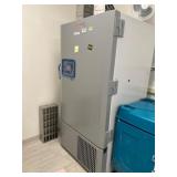 Thermo TSX60086A Freezer
