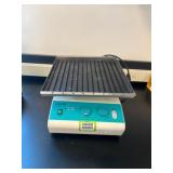 Labnet Platform Shaker