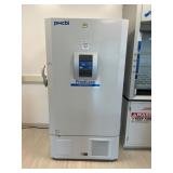 PHCbi MDF-DU700ZHA Freezer