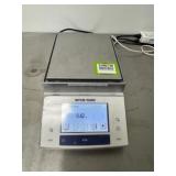 Mettler Toledo Lab Scale