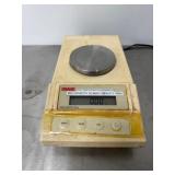 Ohaus Lab Scale