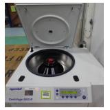 Eppendorf 5810R Benchtop Centrifuge
