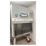 Baker Company SterilGARD III Biosafety Cabinet