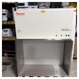 Thermo Laminar Flow Hood
