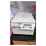 Eppendorf 5417R Centrifuge