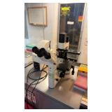 Leica DMIL LED microscope w/ DFC310FX Camera