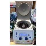 Eppendorf 5425 Centrifuge